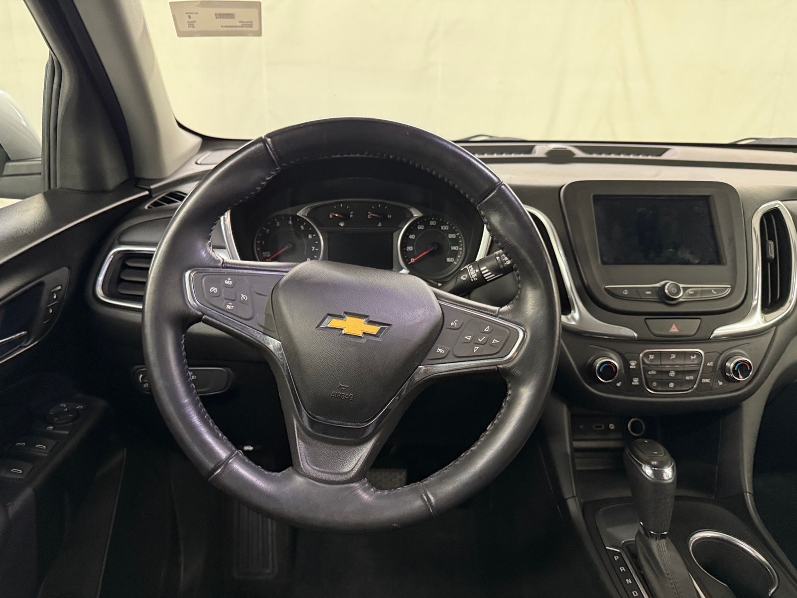 Thumbnail: 2019 Chevrolet Equinox - 5