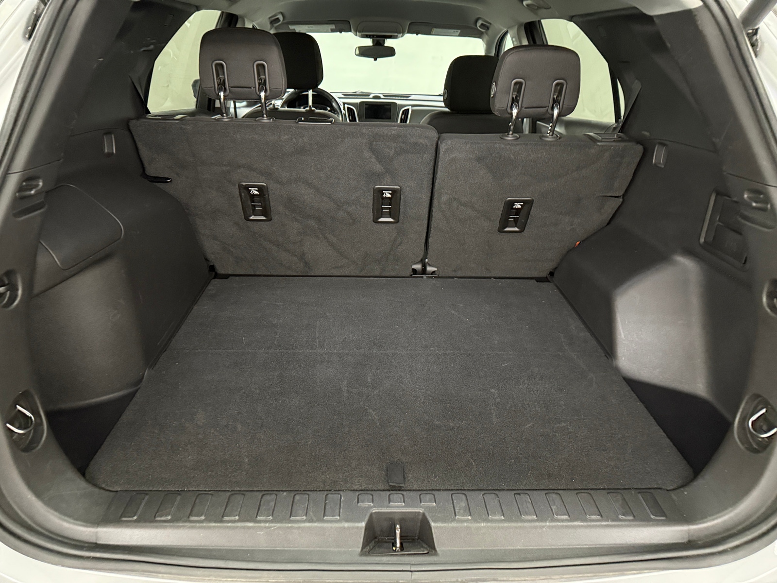 Thumbnail: 2019 Chevrolet Equinox - 7