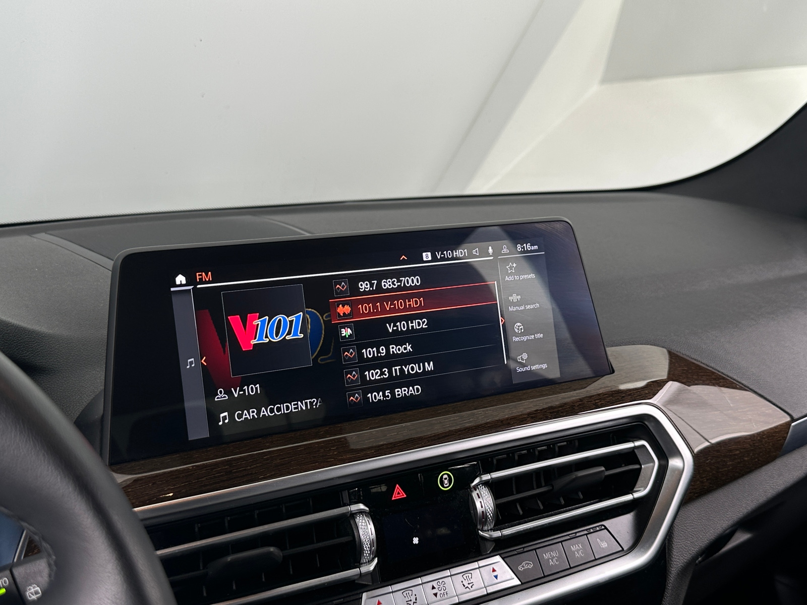 Thumbnail: 2023 BMW X3 - 3