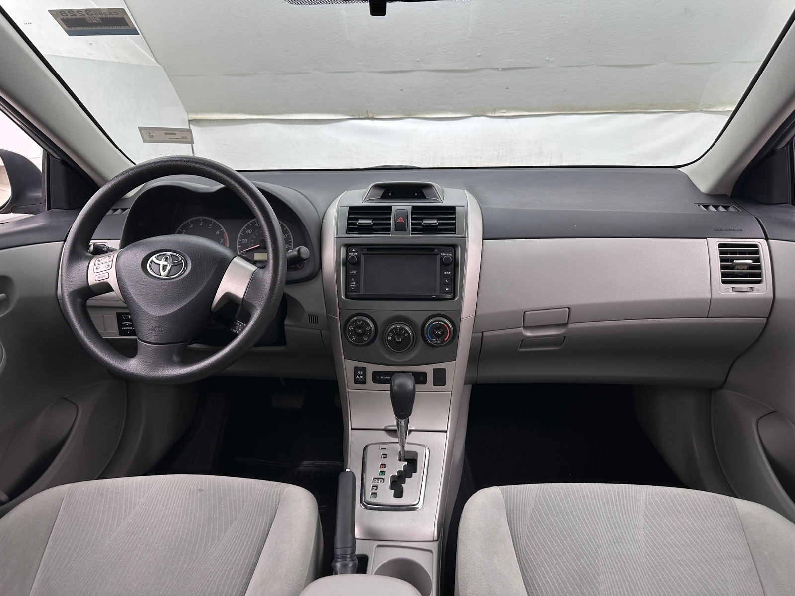 Thumbnail: 2013 Toyota Corolla - 3