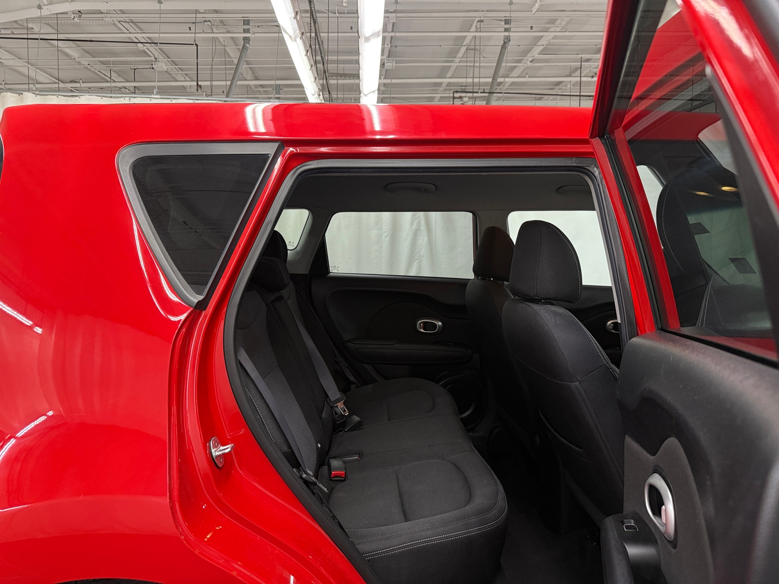 Thumbnail: 2017 Kia Soul - 6