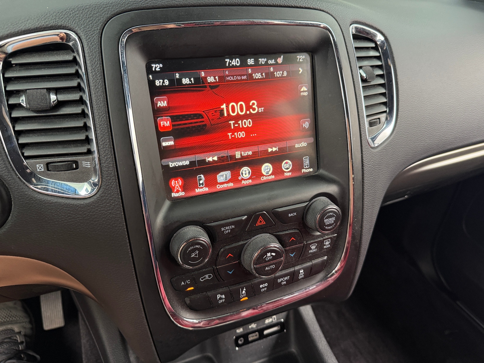Thumbnail: 2017 Dodge Durango - 3