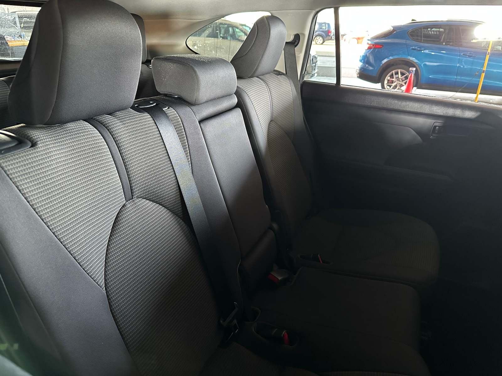 Thumbnail: 2023 Toyota Highlander - 6