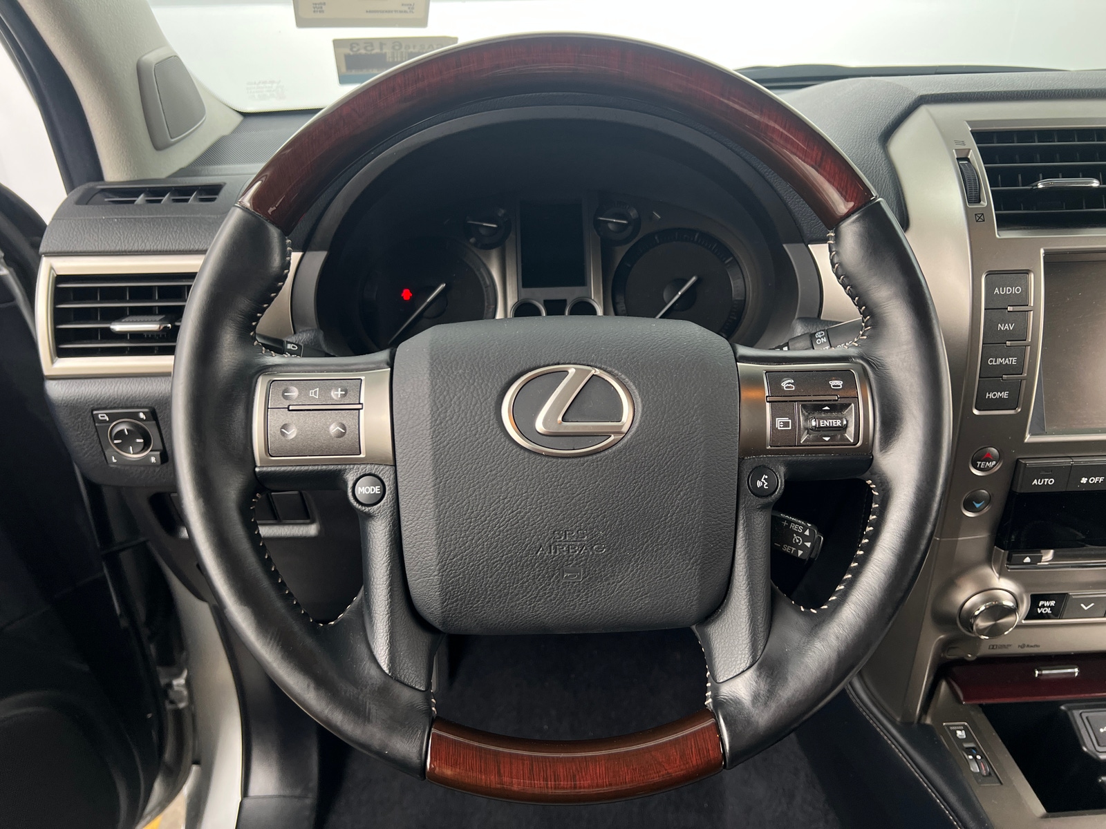 Thumbnail: 2019 Lexus GX - 4