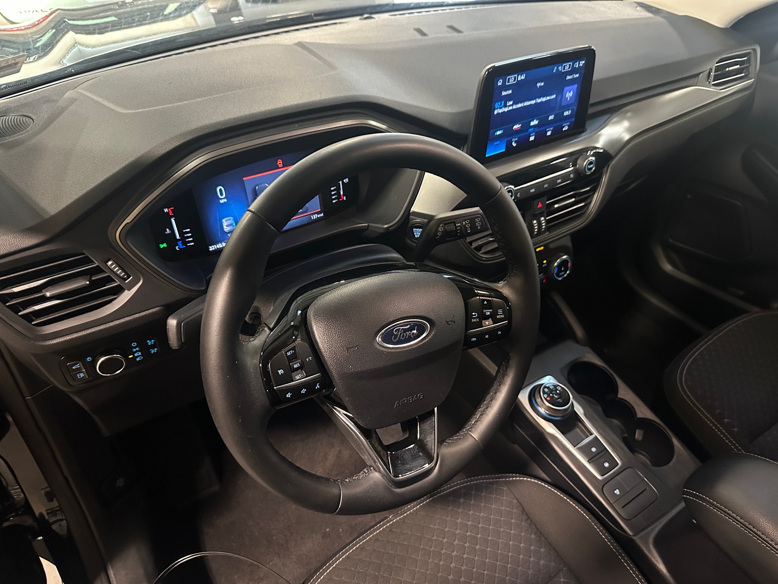 Thumbnail: 2023 Ford Escape - 3