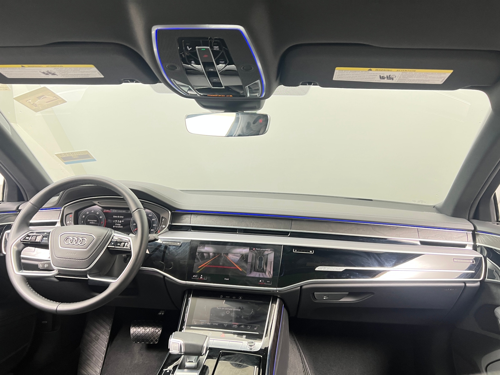 Thumbnail: 2022 Audi A8 - 2