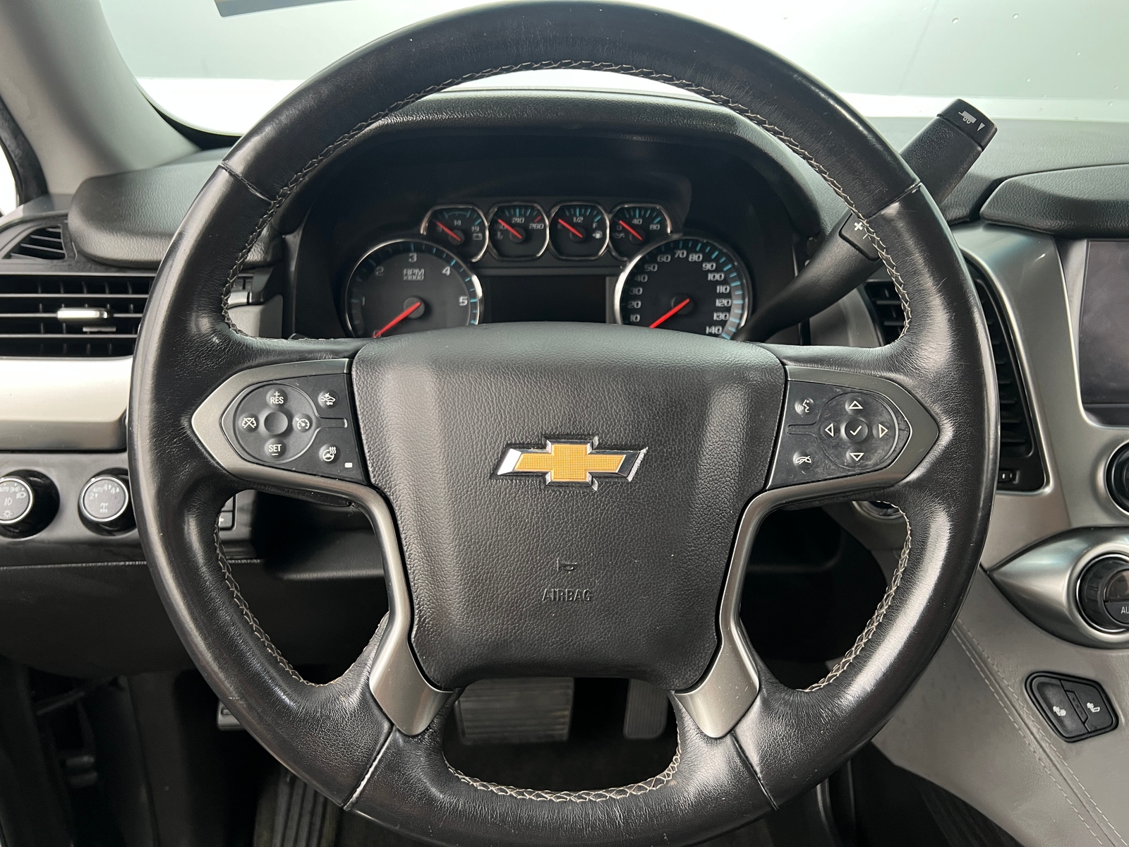 Thumbnail: 2018 Chevrolet Suburban - 4