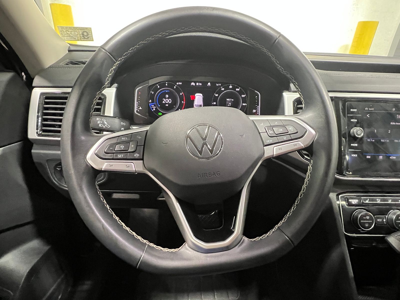 Thumbnail: 2022 Volkswagen Atlas - 4