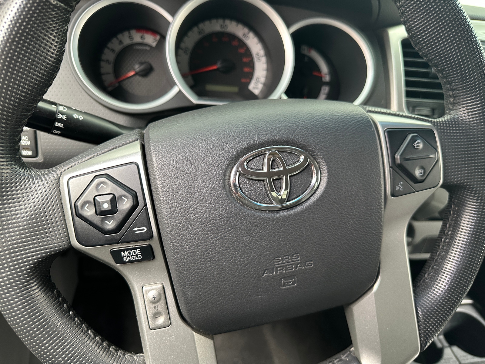Thumbnail: 2014 Toyota Tacoma - 5