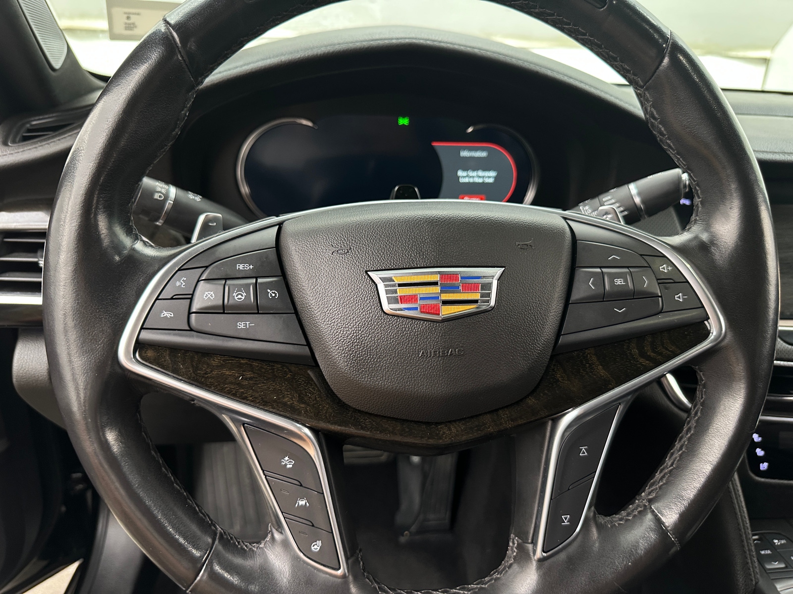 Thumbnail: 2020 Cadillac CT6 - 4