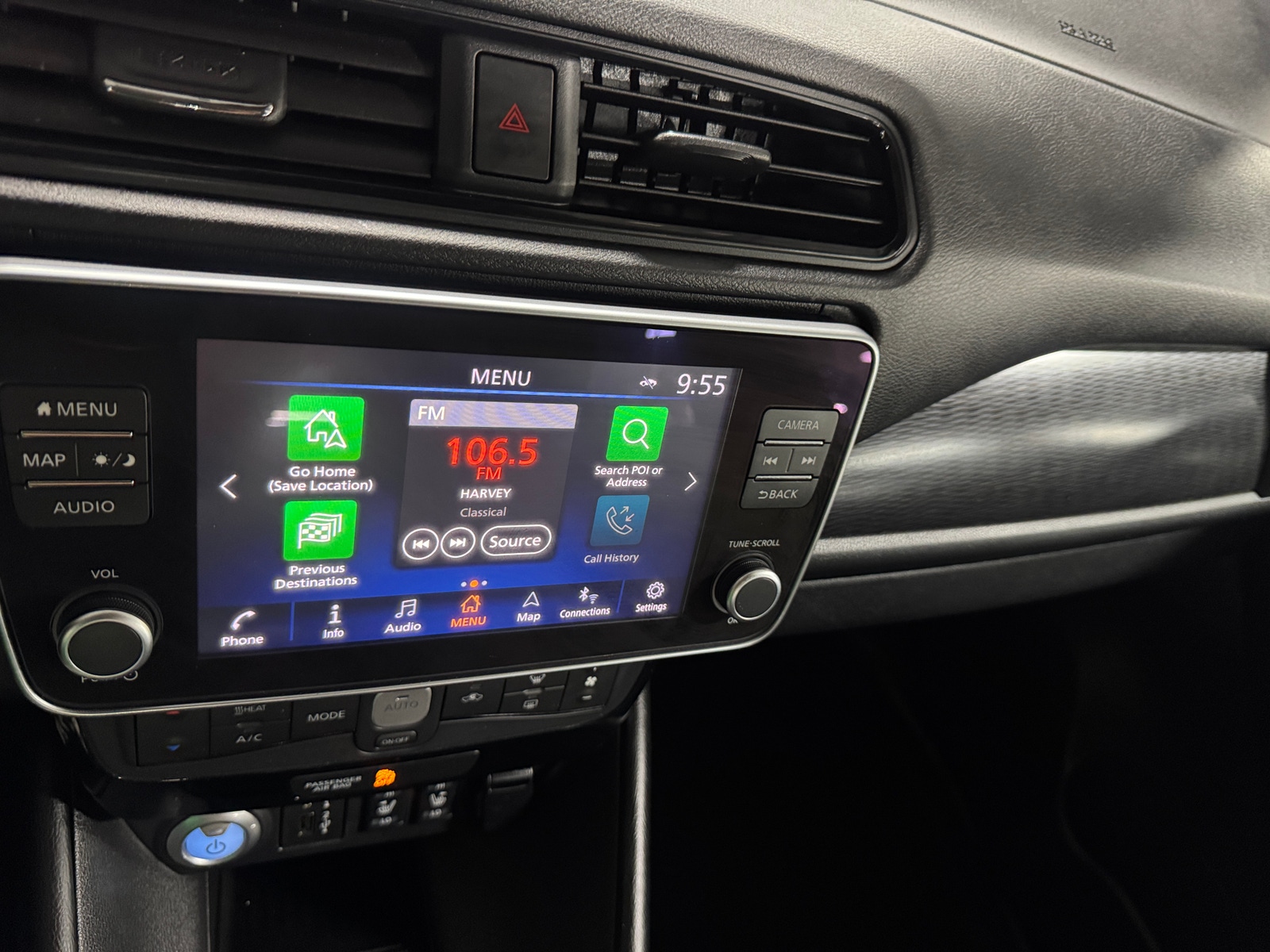 Thumbnail: 2022 Nissan Leaf - 4