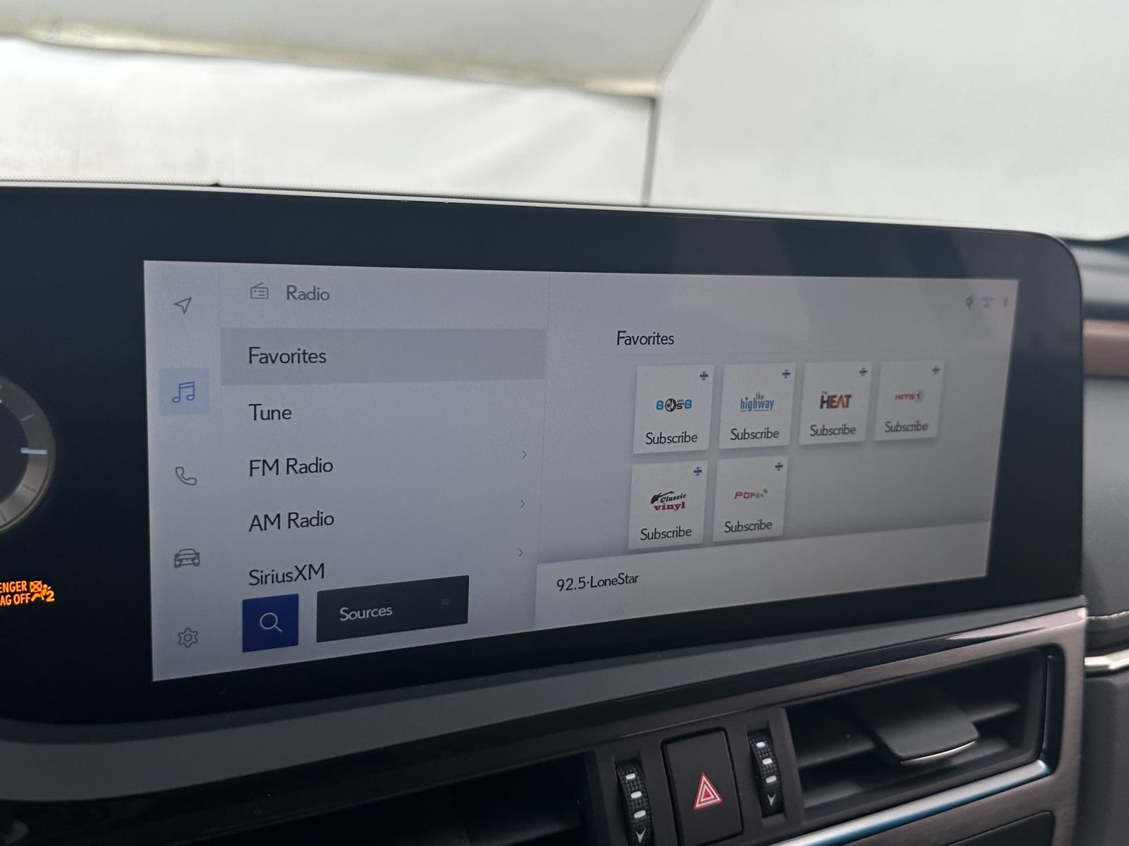 Thumbnail: 2023 Lexus ES - 3
