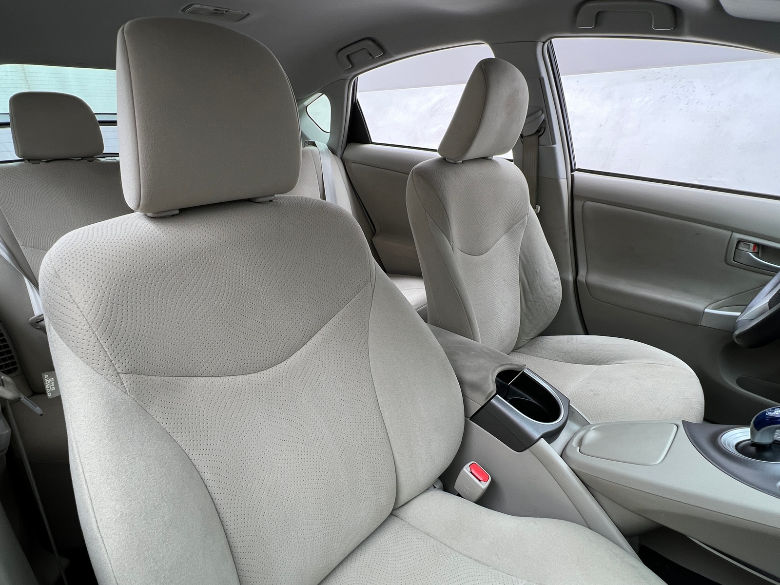 Thumbnail: 2015 Toyota Prius - 2