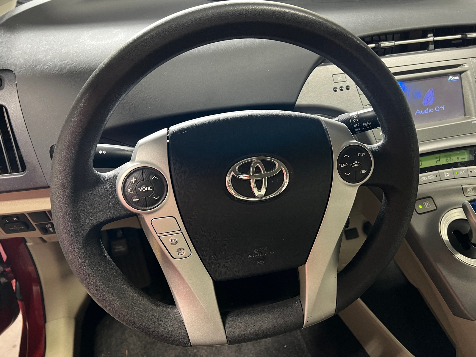 Thumbnail: 2015 Toyota Prius - 5