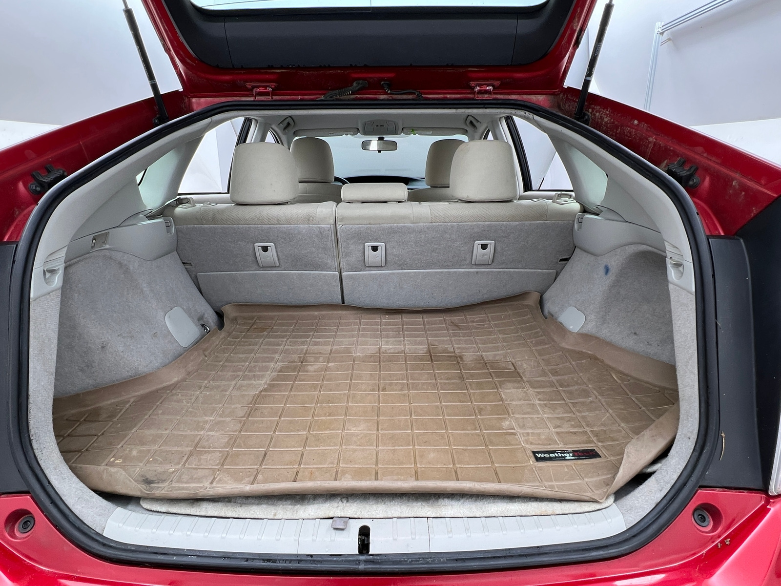 Thumbnail: 2015 Toyota Prius - 7