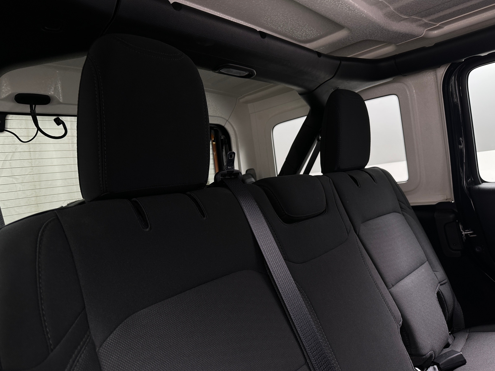 Thumbnail: 2021 Jeep Wrangler - 6