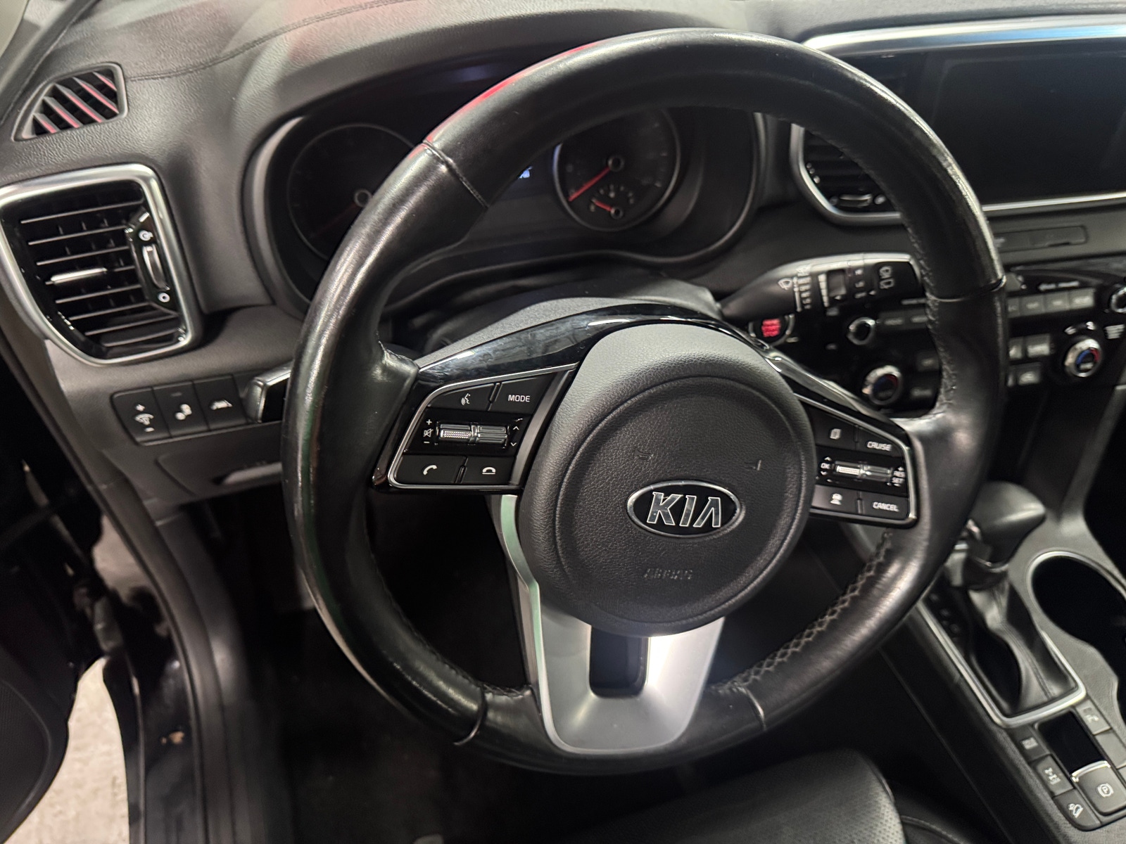 Thumbnail: 2021 Kia Sportage - 4