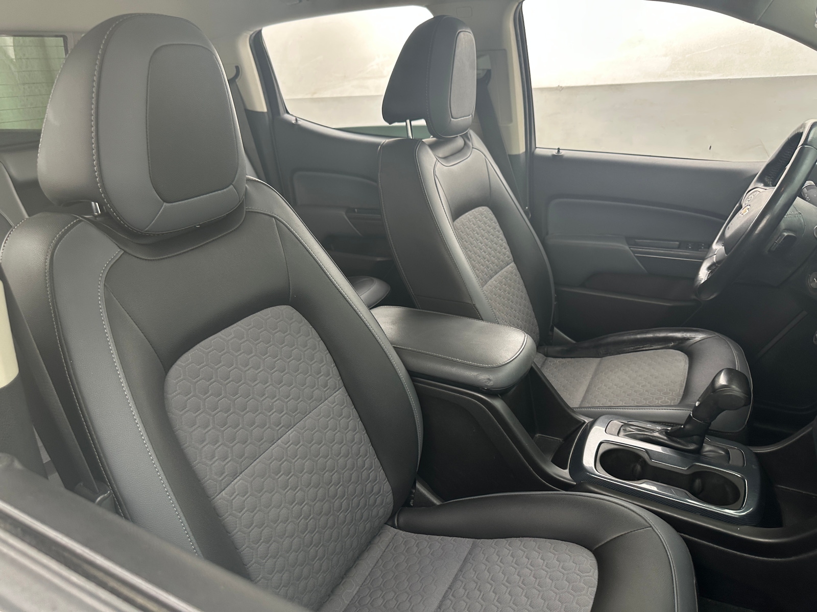 Thumbnail: 2017 Chevrolet Colorado - 2