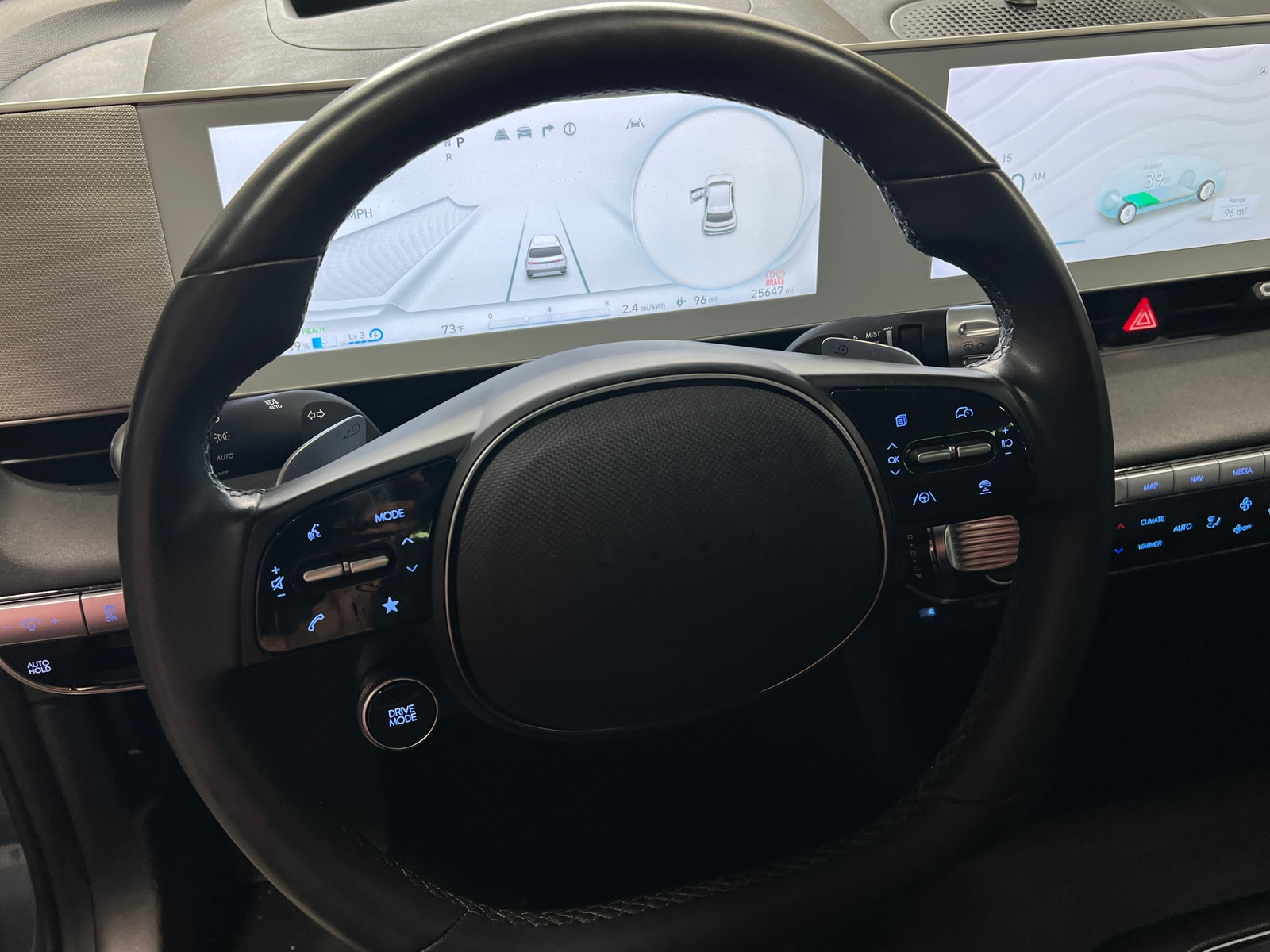 Thumbnail: 2023 Hyundai Ioniq 5 - 4