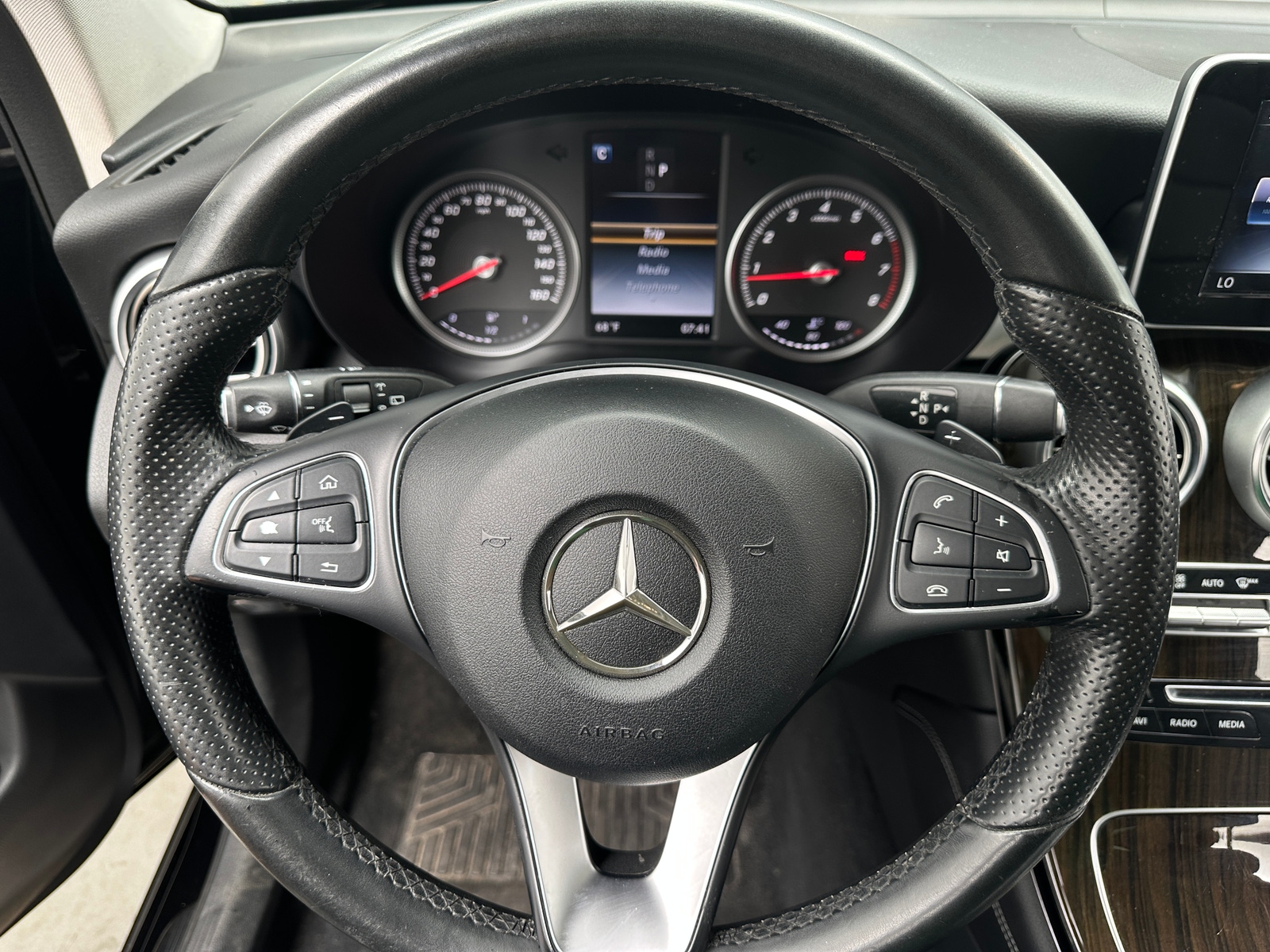 Thumbnail: 2016 Mercedes-Benz GLC - 4