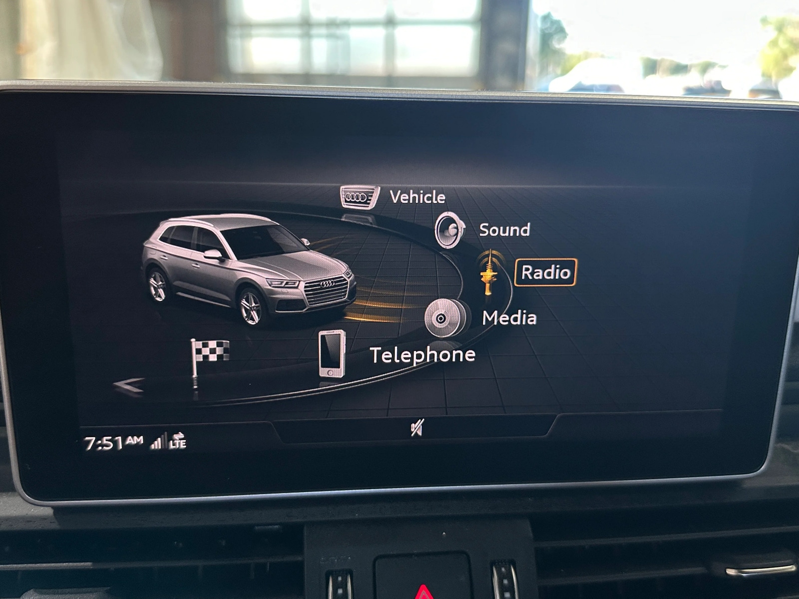 Thumbnail: 2019 Audi Q5 - 3
