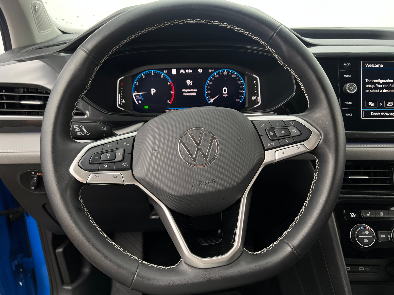 Thumbnail: 2024 Volkswagen Taos - 4