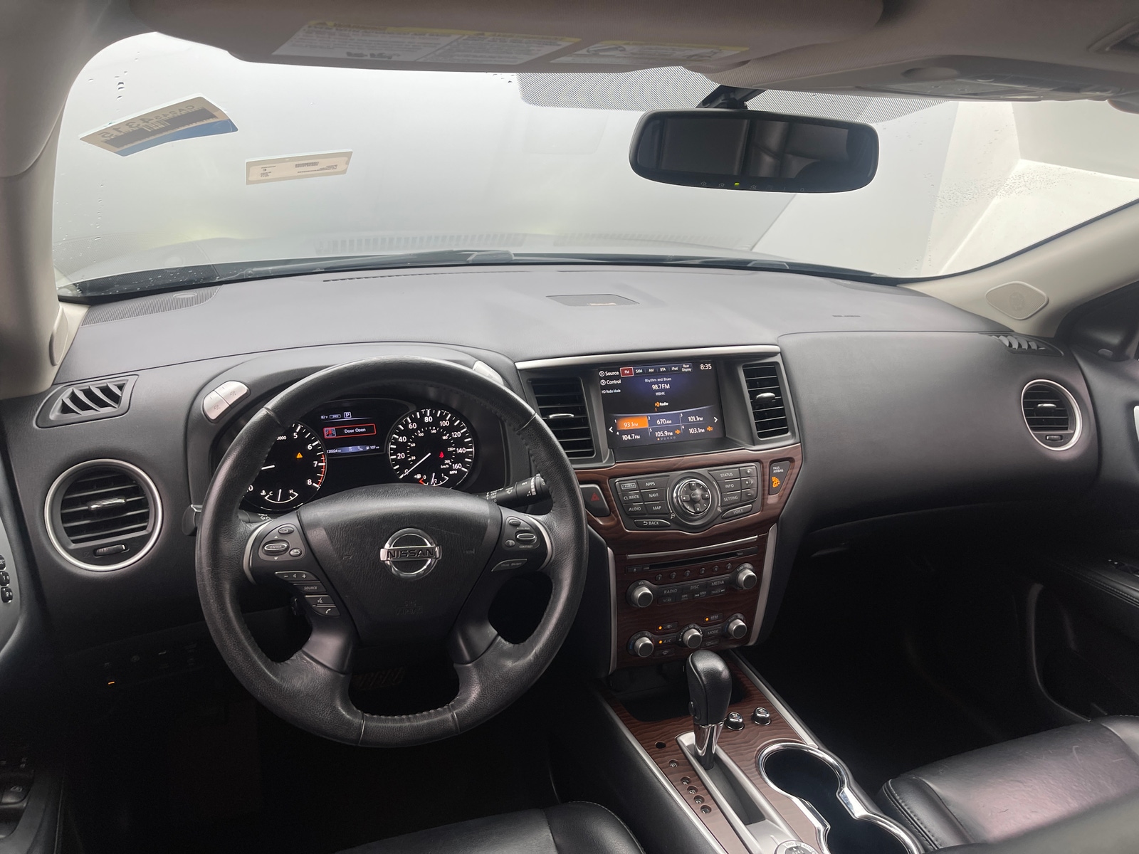 Thumbnail: 2017 Nissan Pathfinder - 2