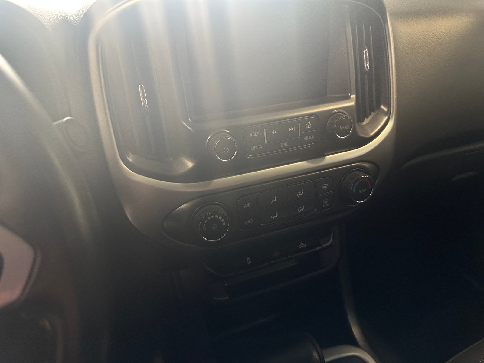 Thumbnail: 2016 Chevrolet Colorado - 4