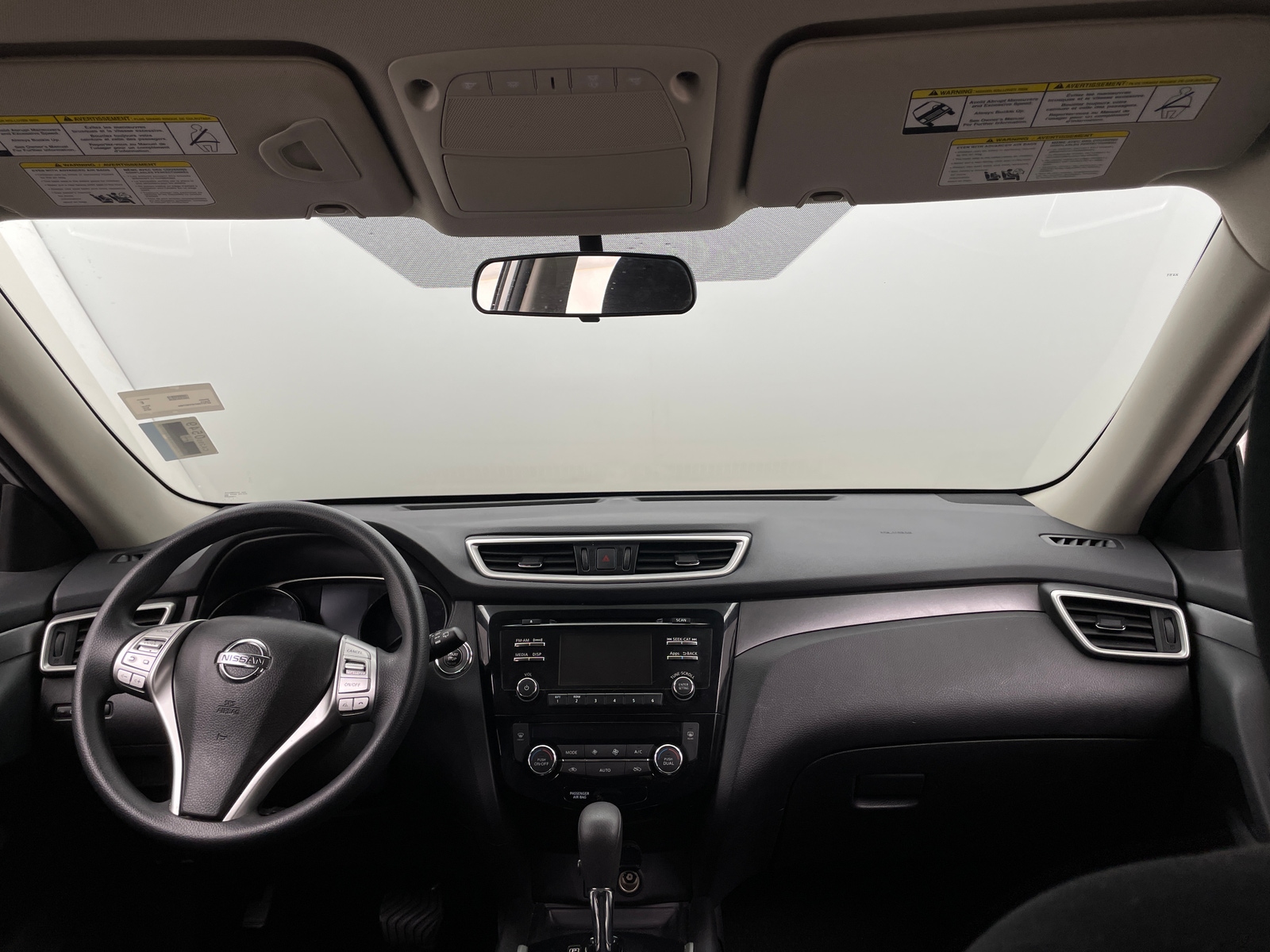 Thumbnail: 2015 Nissan Rogue - 3