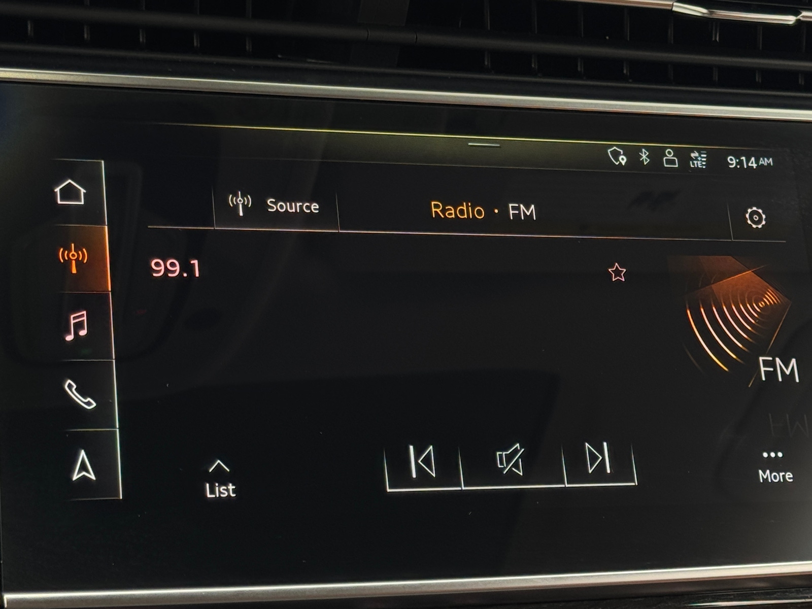 Thumbnail: 2020 Audi Q8 - 3