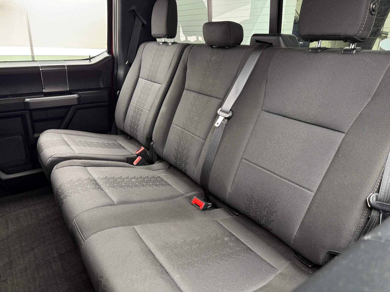 Thumbnail: 2019 Ford Econoline - 6
