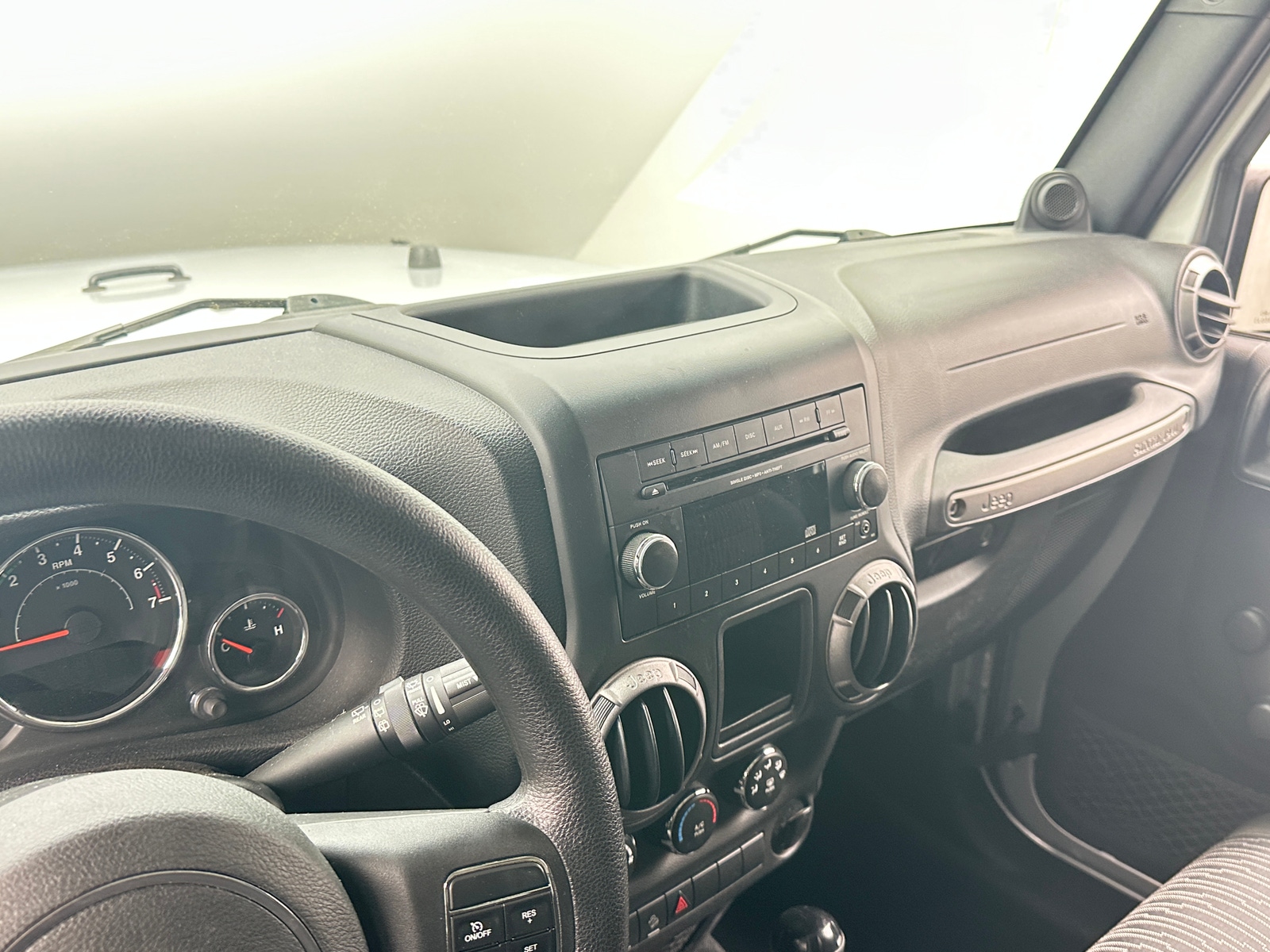 Thumbnail: 2012 Jeep Wrangler - 3