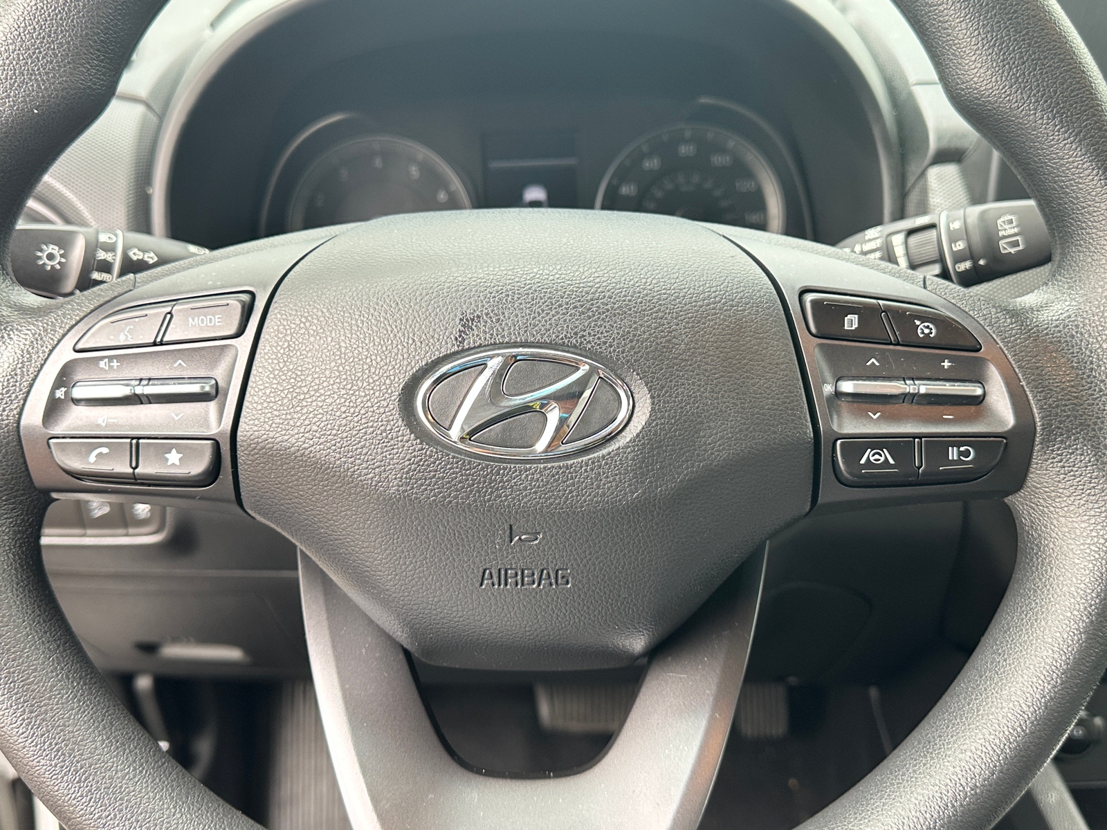 Thumbnail: 2023 Hyundai Kona - 5