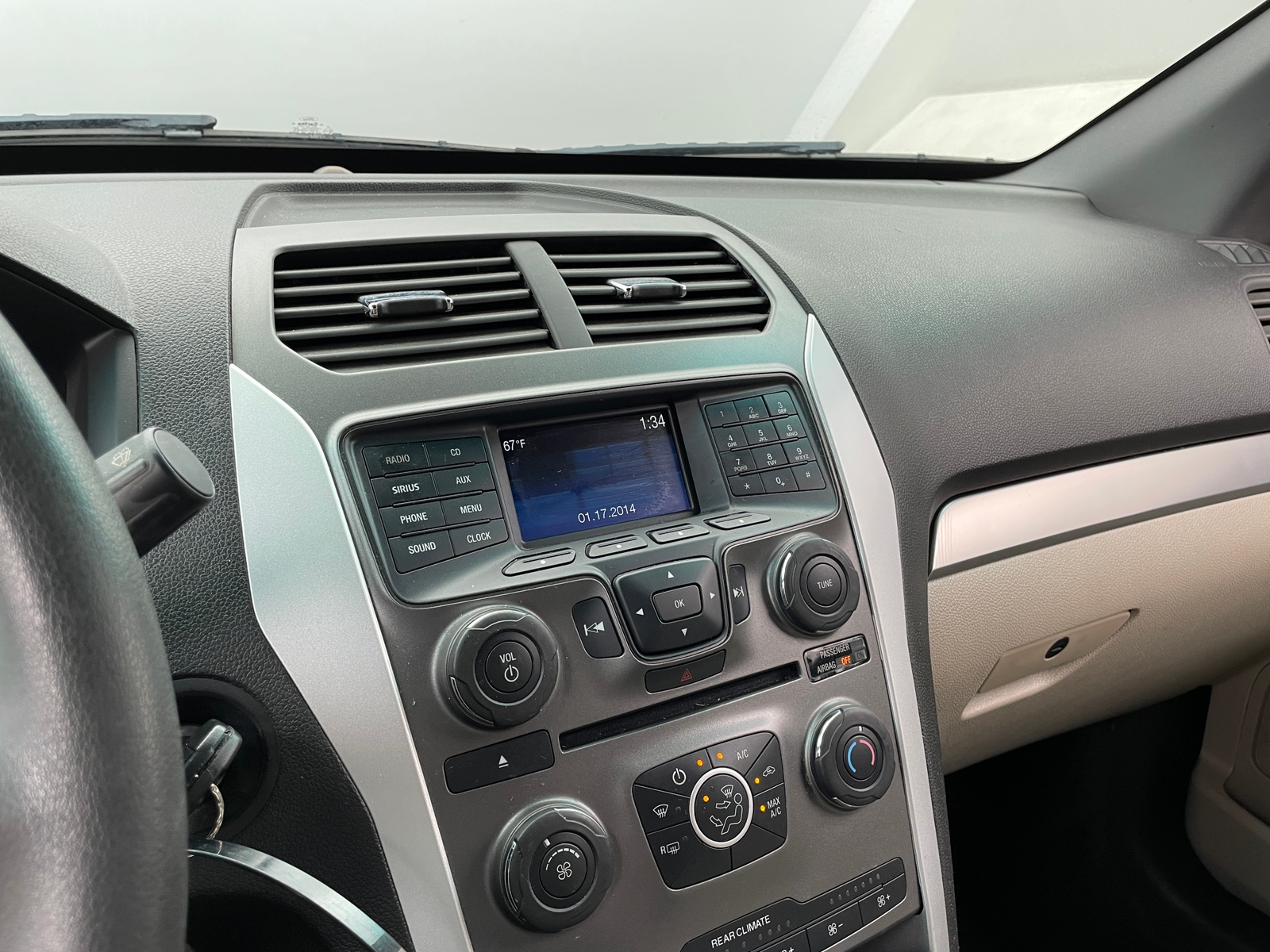 Thumbnail: 2014 Ford Explorer - 4