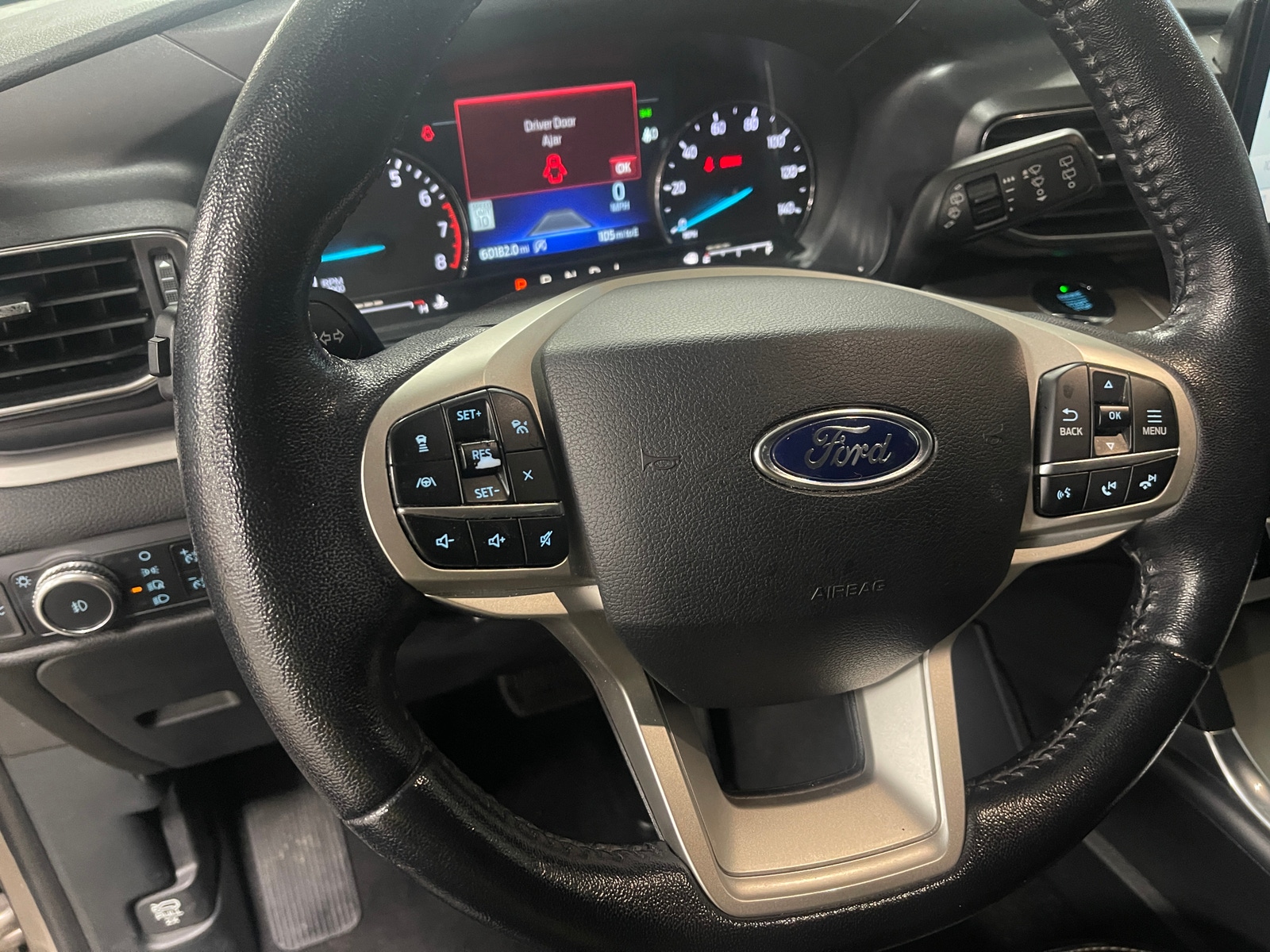 Thumbnail: 2021 Ford Explorer - 4