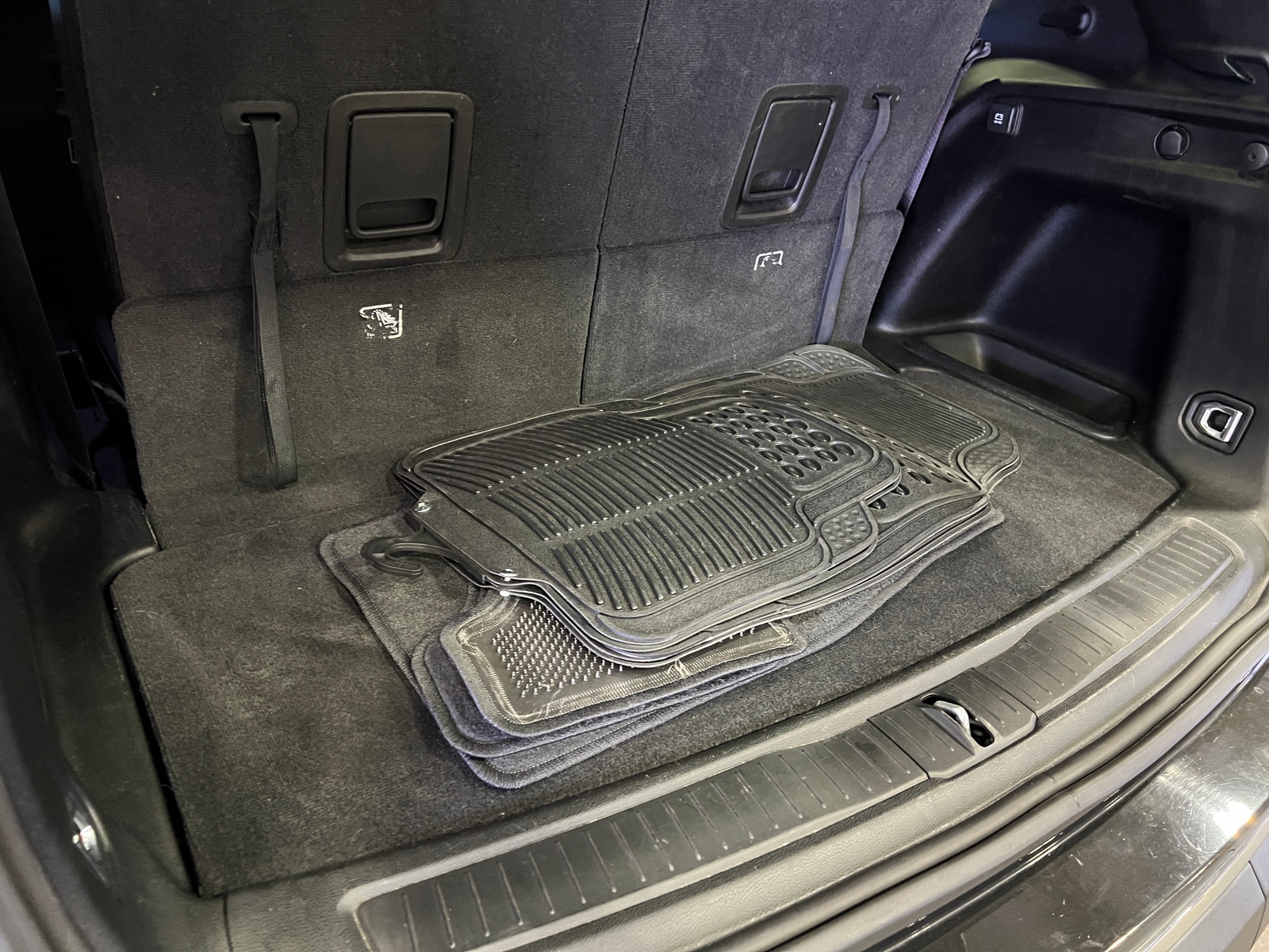 Thumbnail: 2022 Jeep Grand Cherokee L - 6