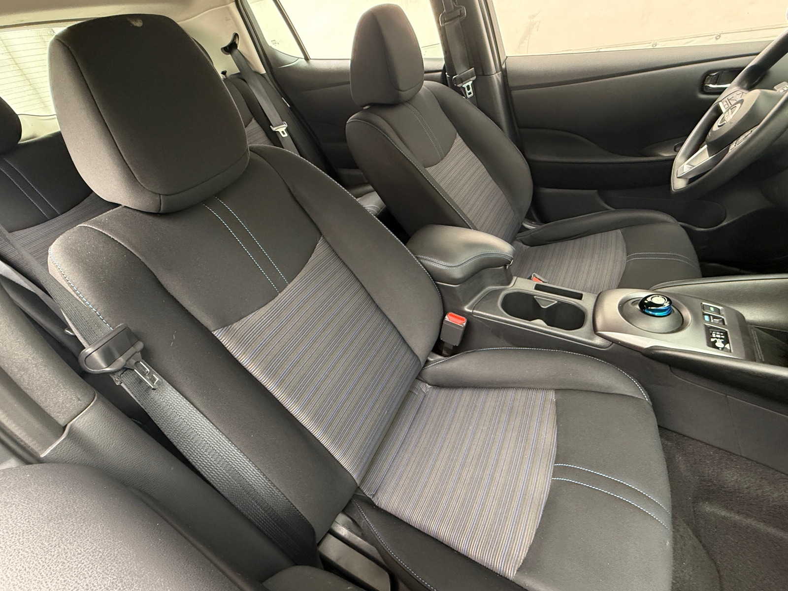 Thumbnail: 2023 Nissan Leaf - 2