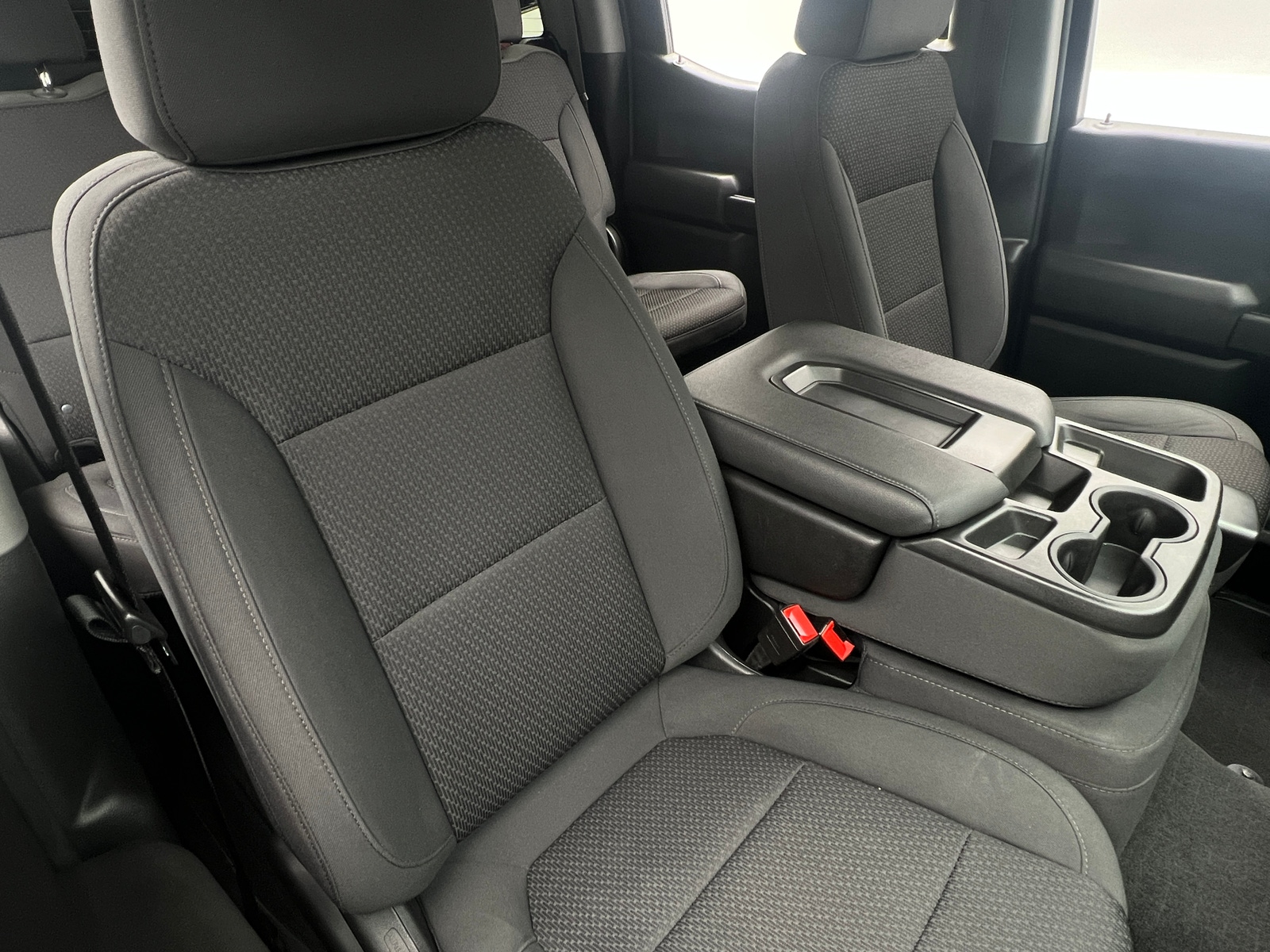 Thumbnail: 2021 Chevrolet Silverado 1500 - 2