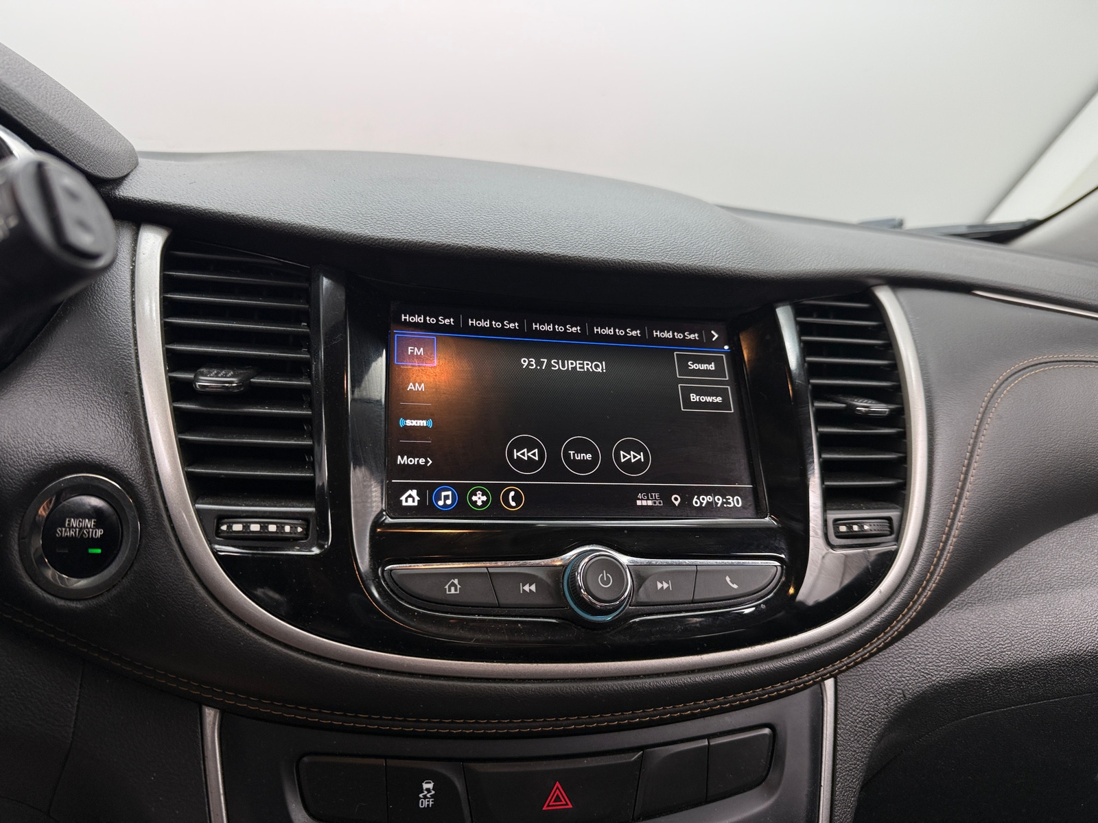 Thumbnail: 2020 Chevrolet Trax - 4