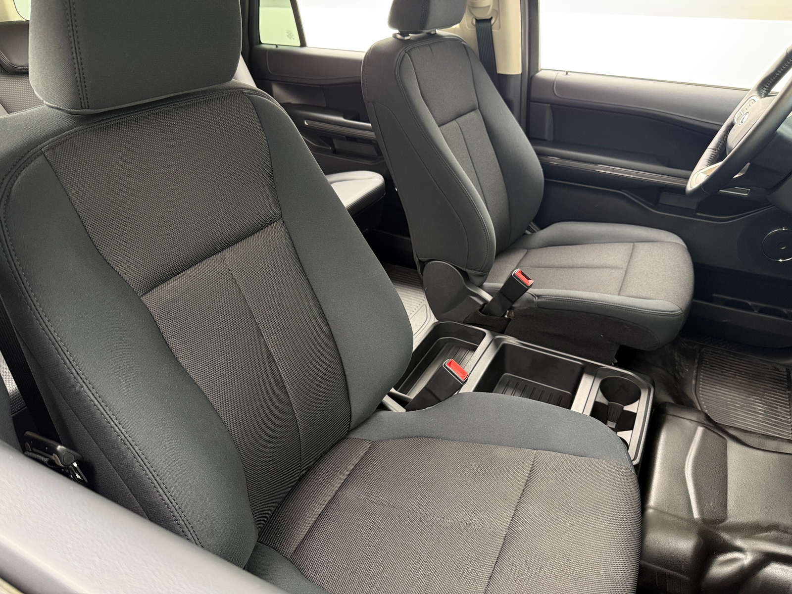 Thumbnail: 2023 Ford Expedition MAX - 2