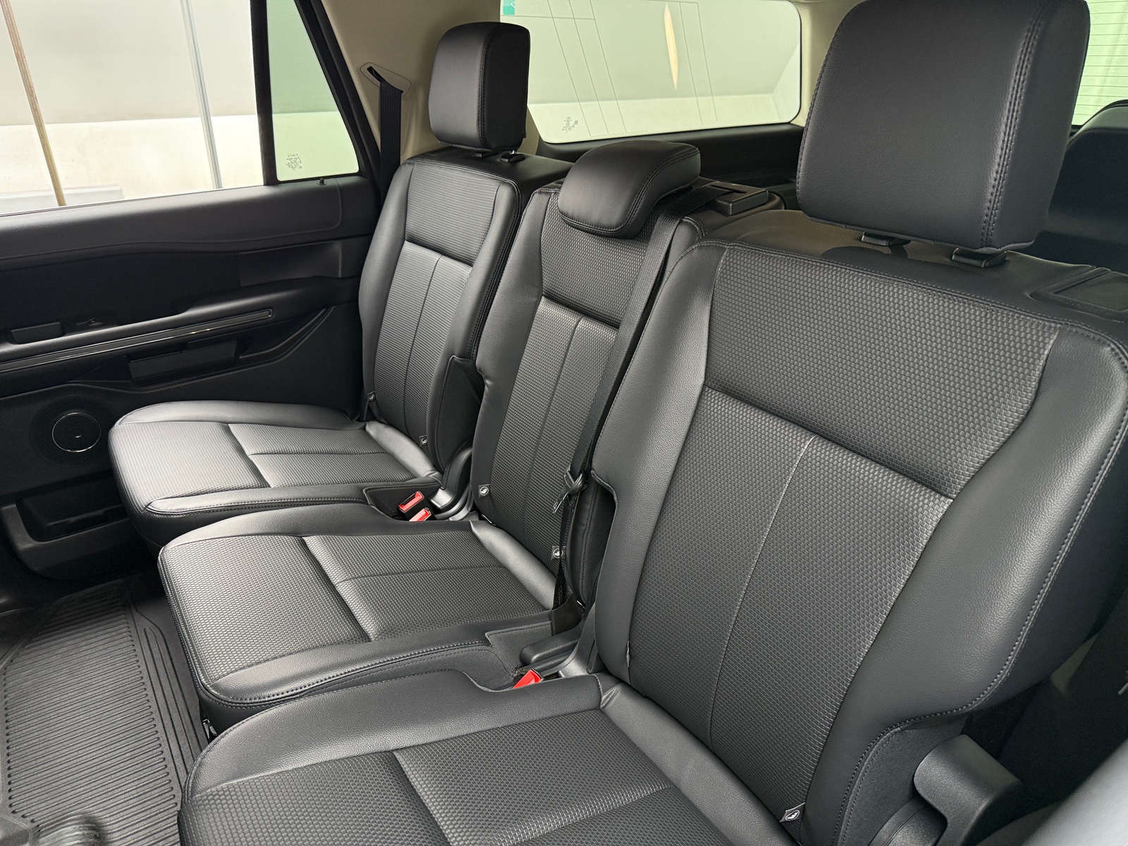Thumbnail: 2023 Ford Expedition MAX - 6