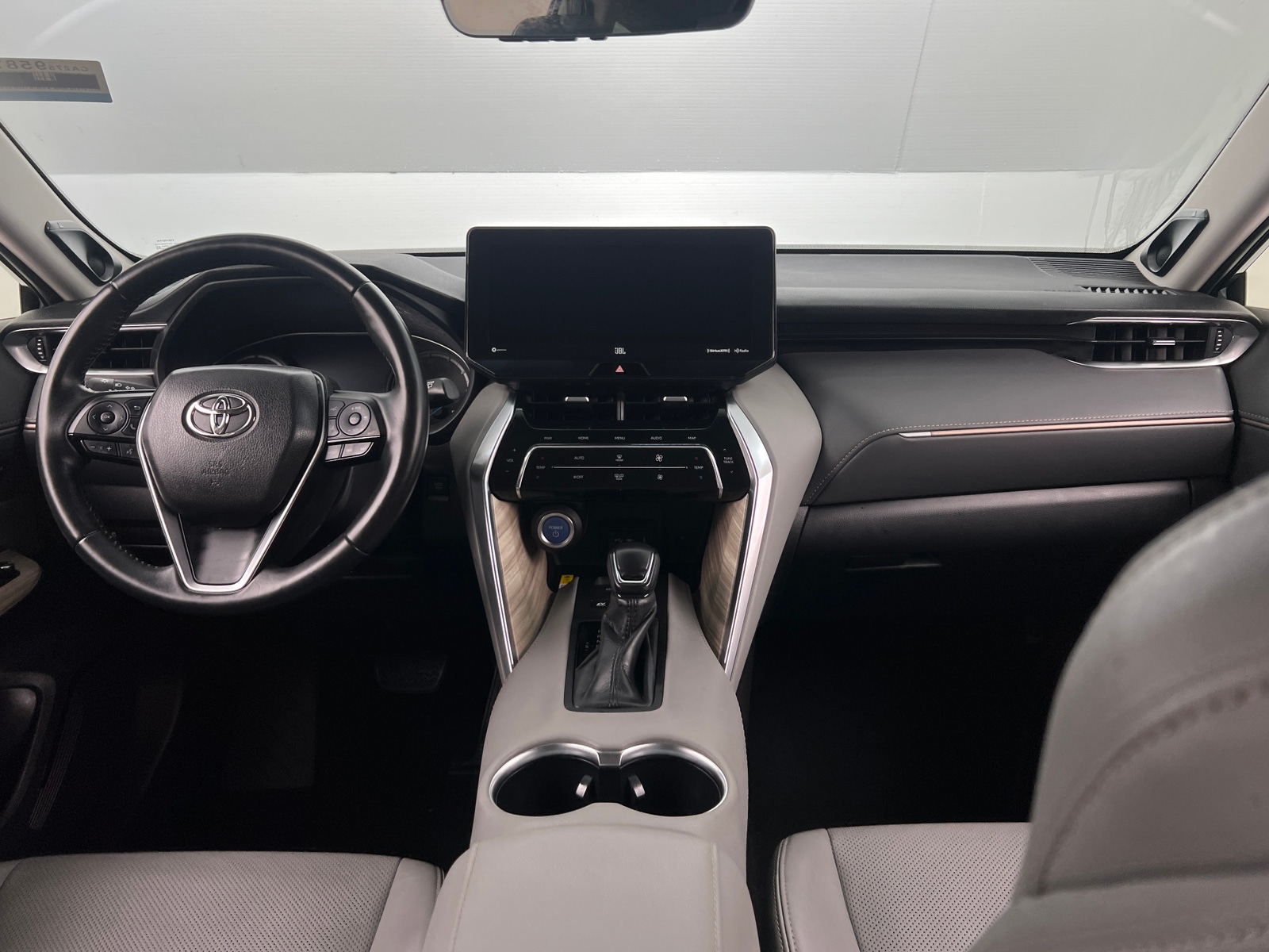Thumbnail: 2021 Toyota Venza - 2