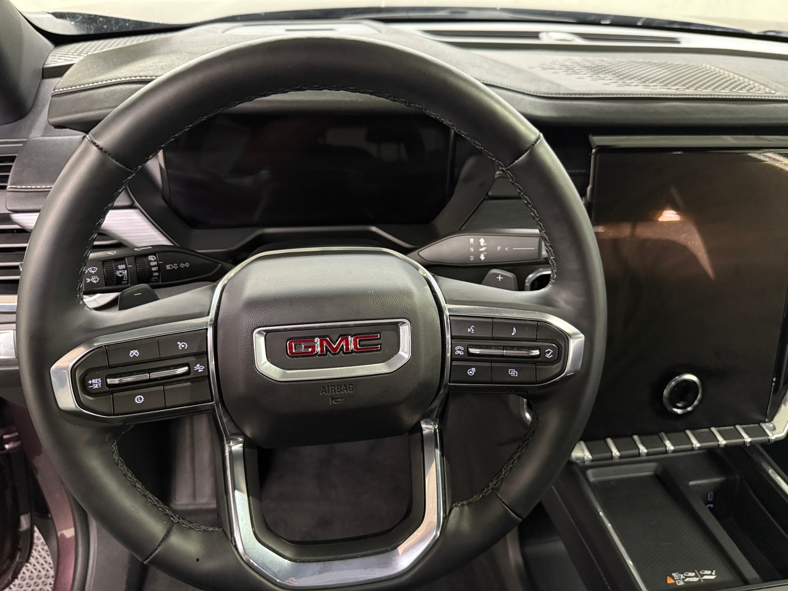Thumbnail: 2025 GMC Acadia - 5