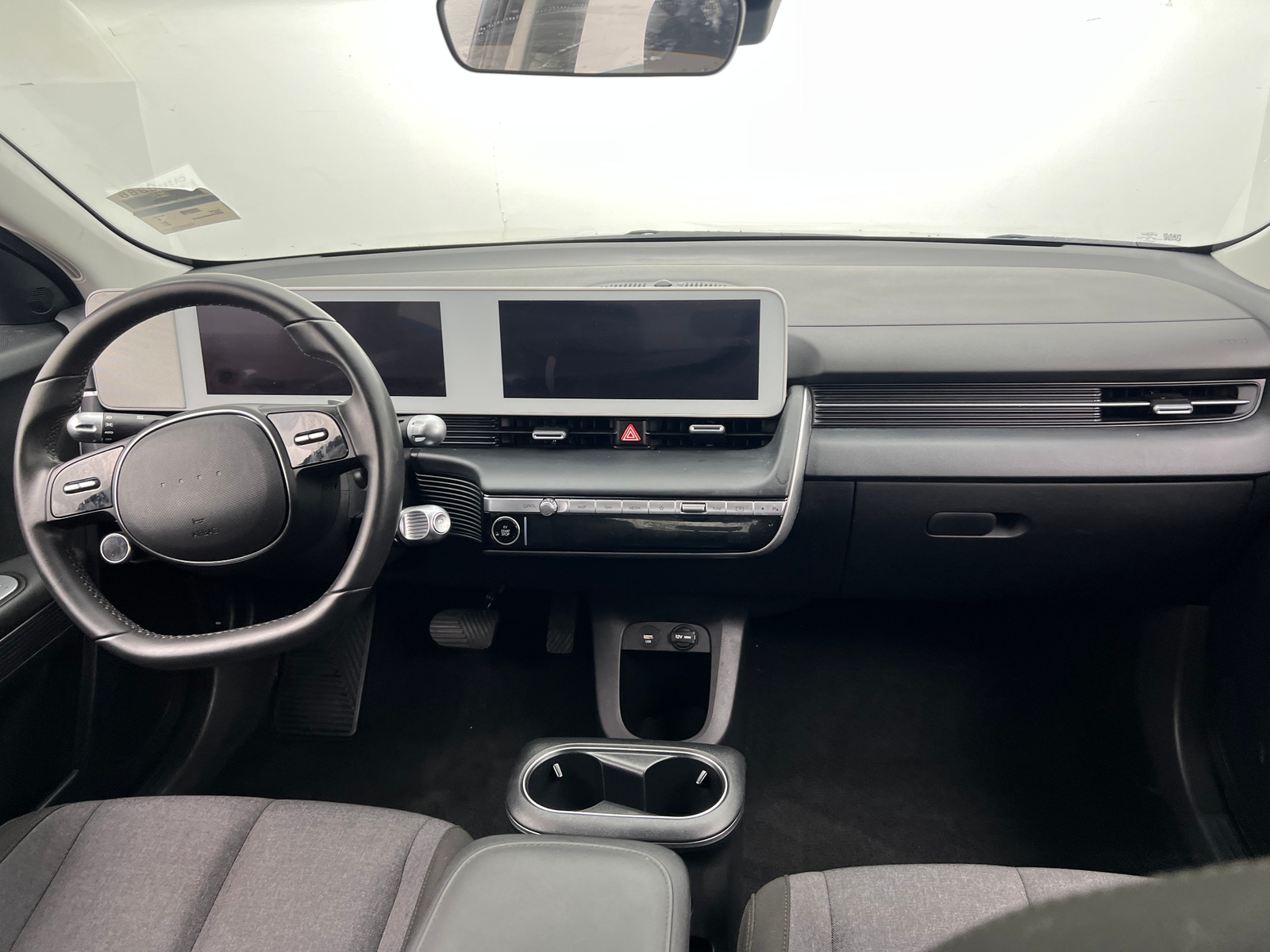 Thumbnail: 2024 Hyundai Ioniq 5 - 3