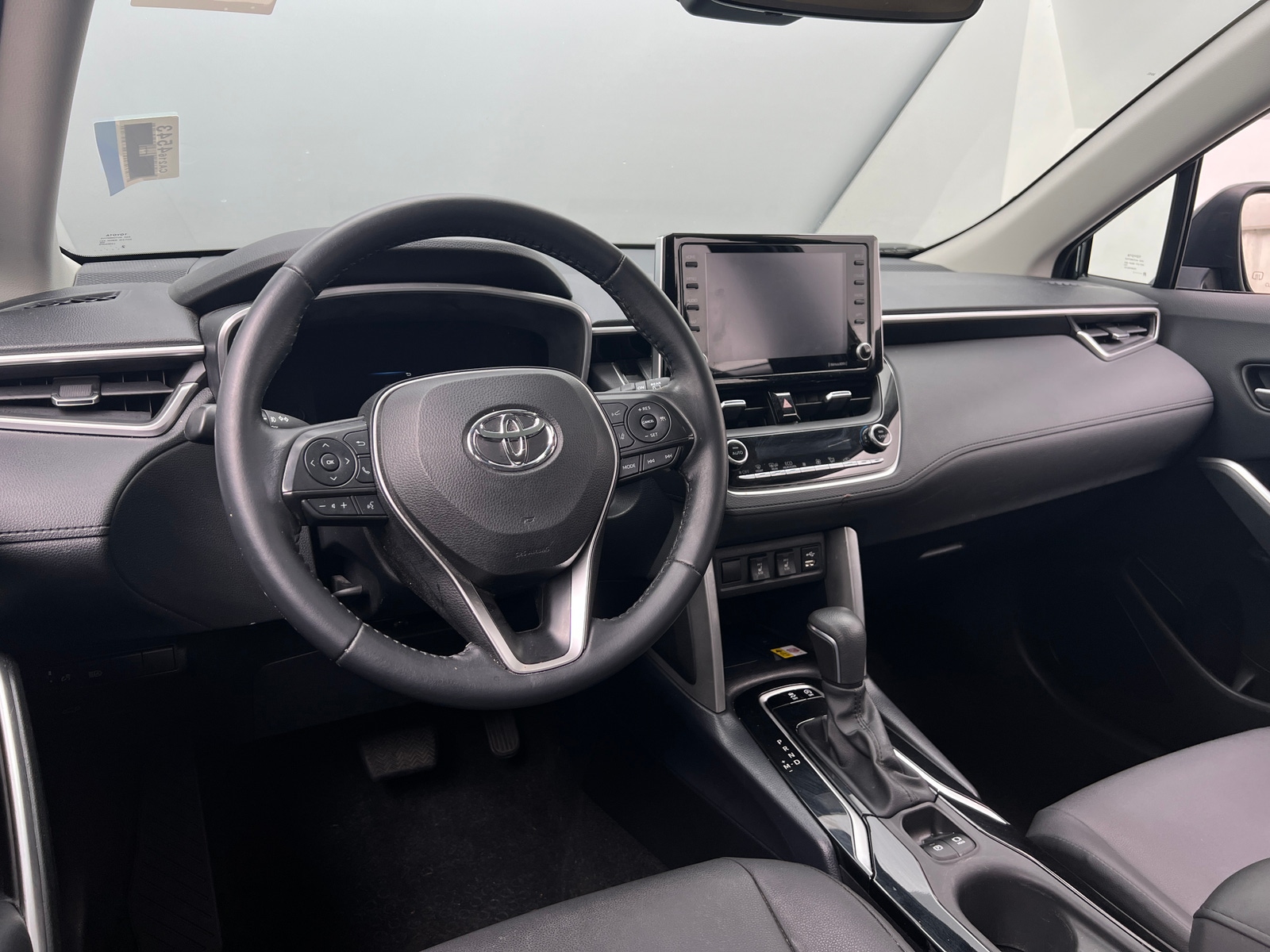Thumbnail: 2022 Toyota Corolla Cross - 3