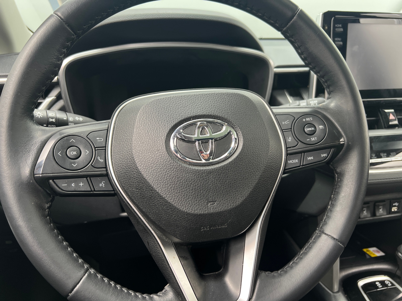Thumbnail: 2022 Toyota Corolla Cross - 5
