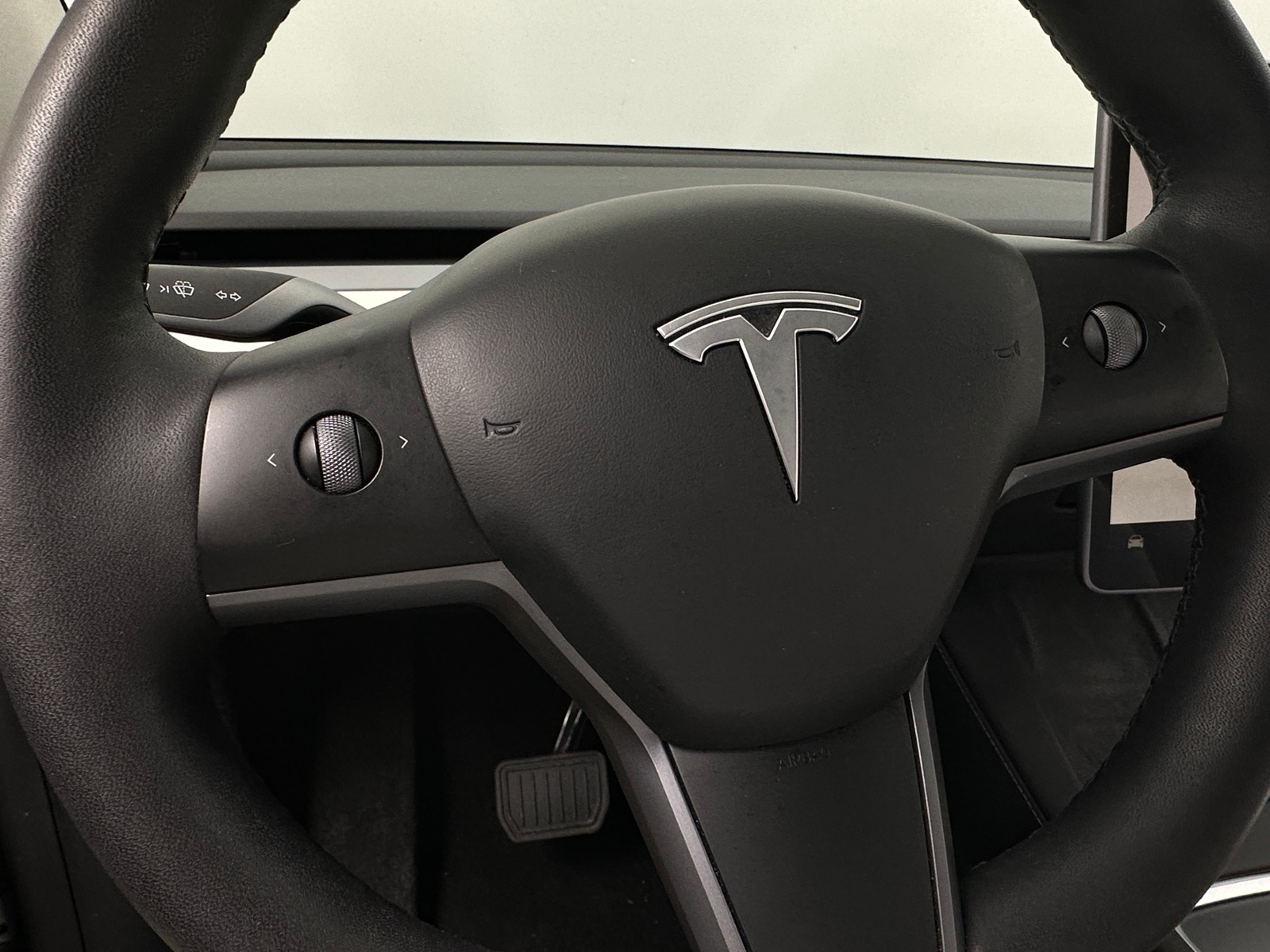 Thumbnail: 2023 Tesla Model Y - 4