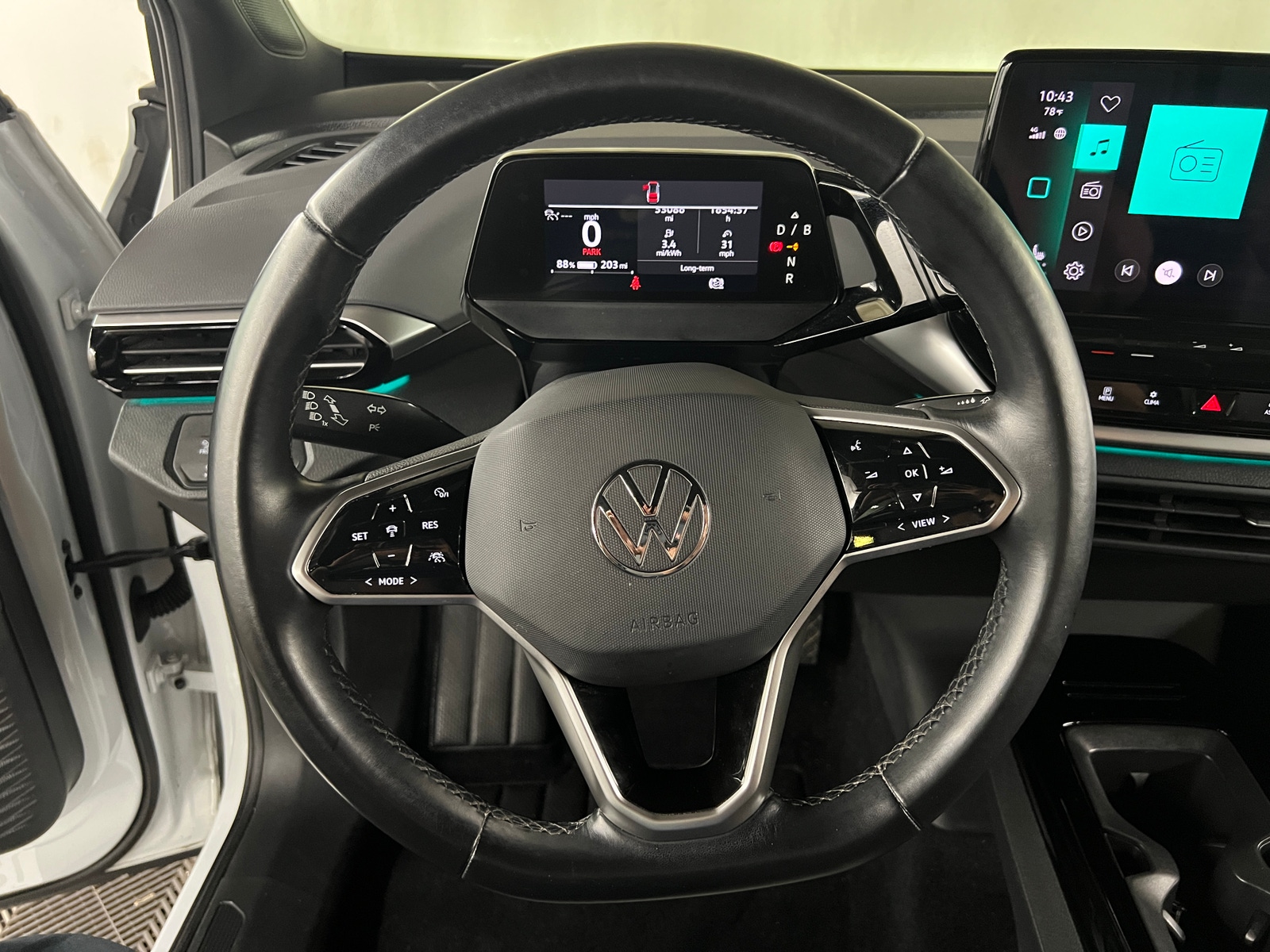 Thumbnail: 2022 Volkswagen ID.4 - 4