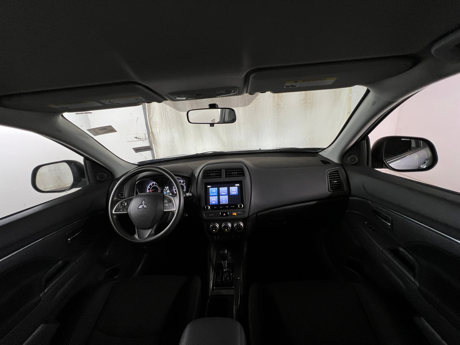 Thumbnail: 2020 Mitsubishi Outlander Sport - 3