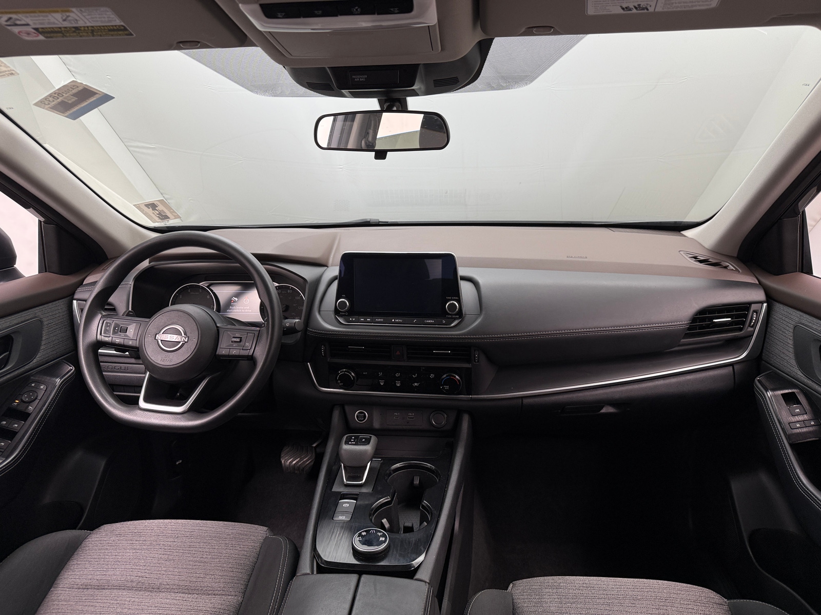 Thumbnail: 2022 Nissan Rogue - 3